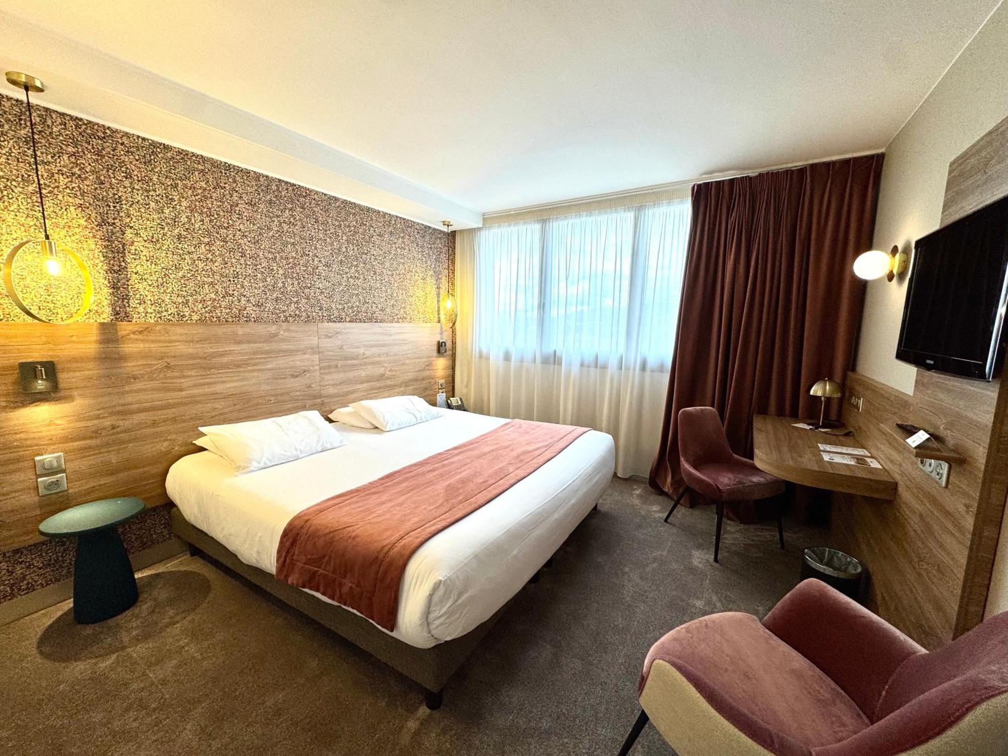 Best Western Hotel Le Quercy Брив ла Гайард Екстериор снимка